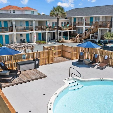 The Beach House At Oak Island By Carolina Resorts Екстер'єр фото