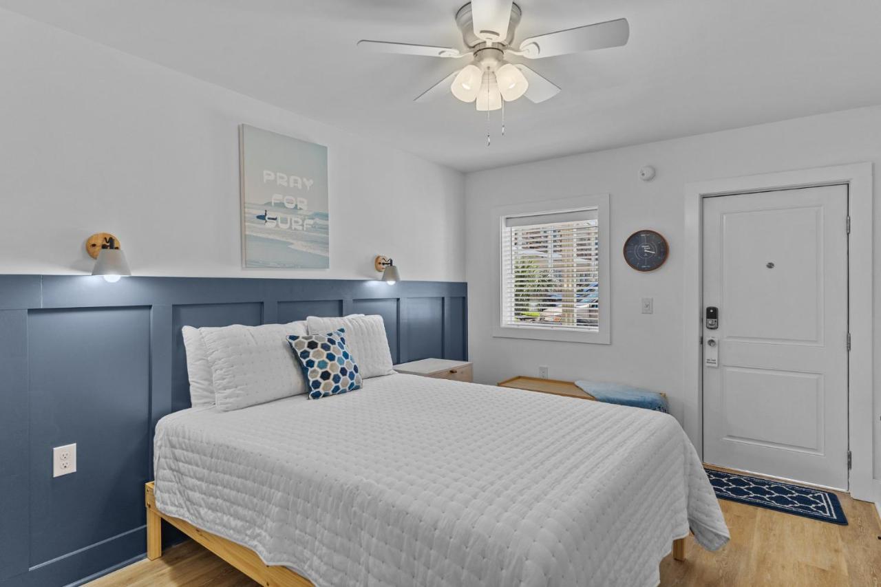 The Beach House At Oak Island By Carolina Resorts Екстер'єр фото