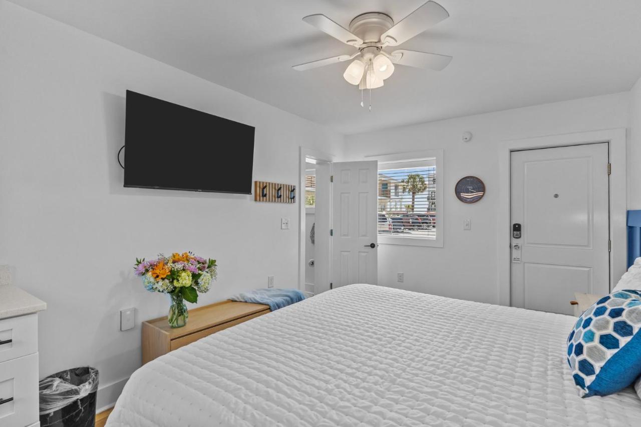 The Beach House At Oak Island By Carolina Resorts Екстер'єр фото